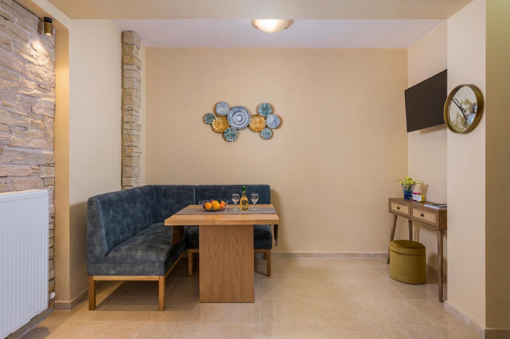 Anna Boutique Apartment Káto Darátsos Eksteriør bilde